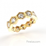 Hexagonal diamonds ring